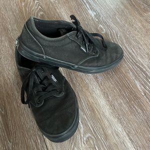 Vans youth size 5
